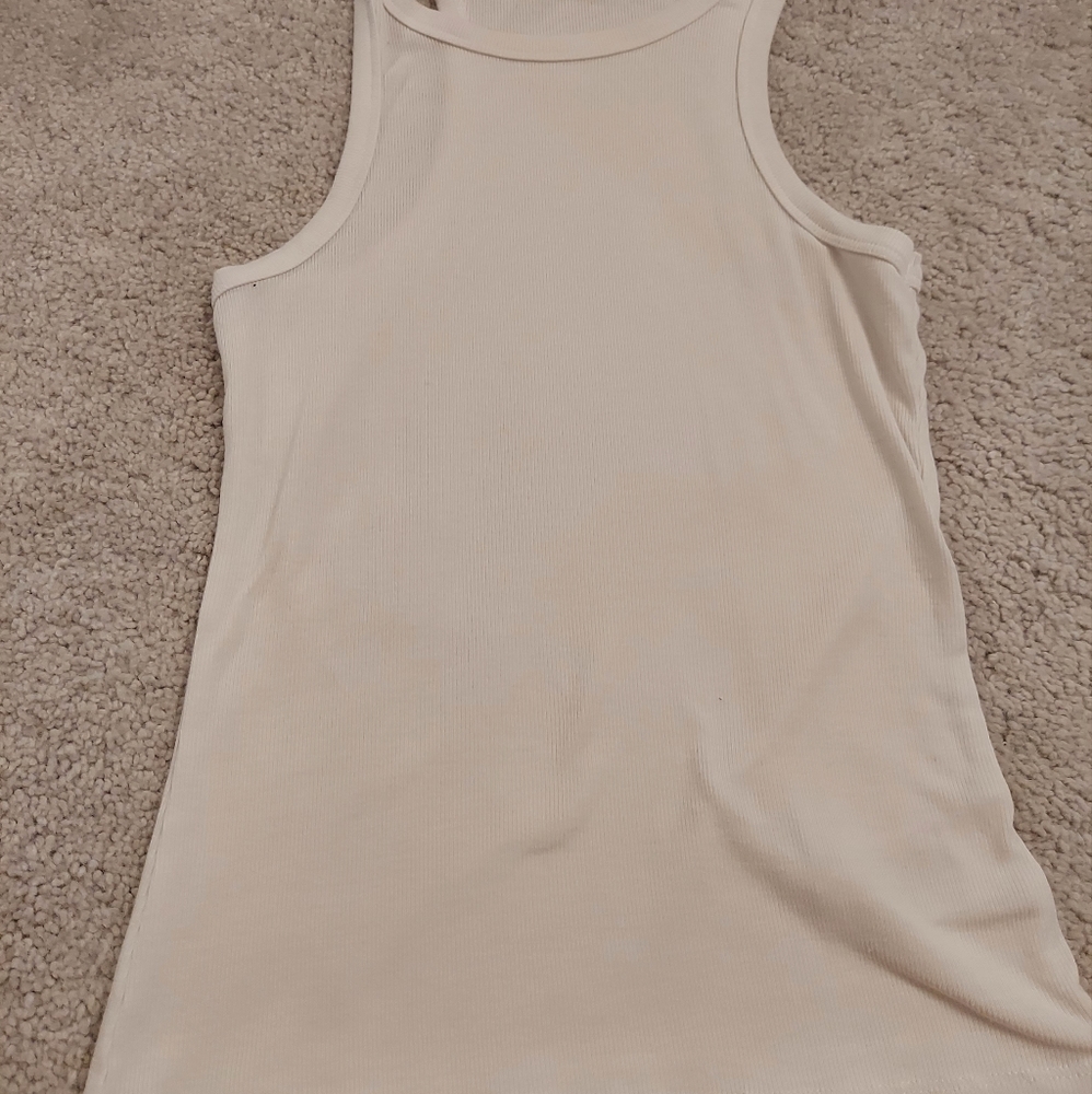 White Tank - Sunday Besf